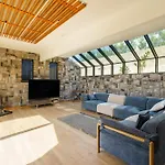 Luxury Nature Near Ephesus With Heated Pool
