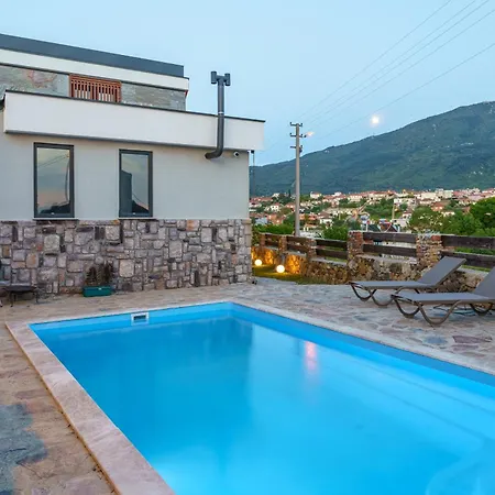 Luxury Nature Near Ephesus With Heated Pool *