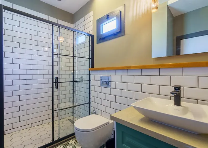 Luxury Nature Near Ephesus With Heated Pool Villa Kusadası