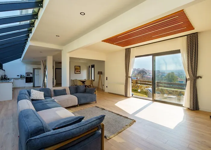 Luxury Nature Near Ephesus With Heated Pool Kusadasi