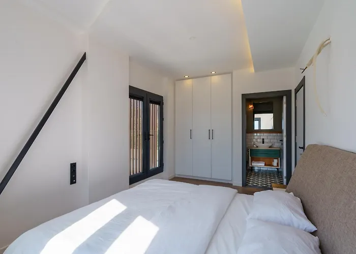 Luxury Nature Near Ephesus With Heated Pool * Kusadası