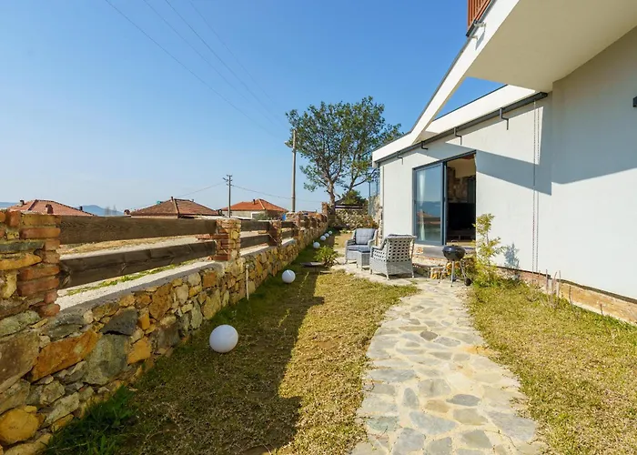 Luxury Nature Near Ephesus With Heated Pool Kusadasi