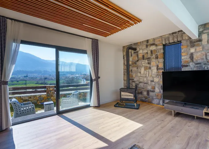 Luxury Nature Near Ephesus With Heated Pool Villa Kusadası